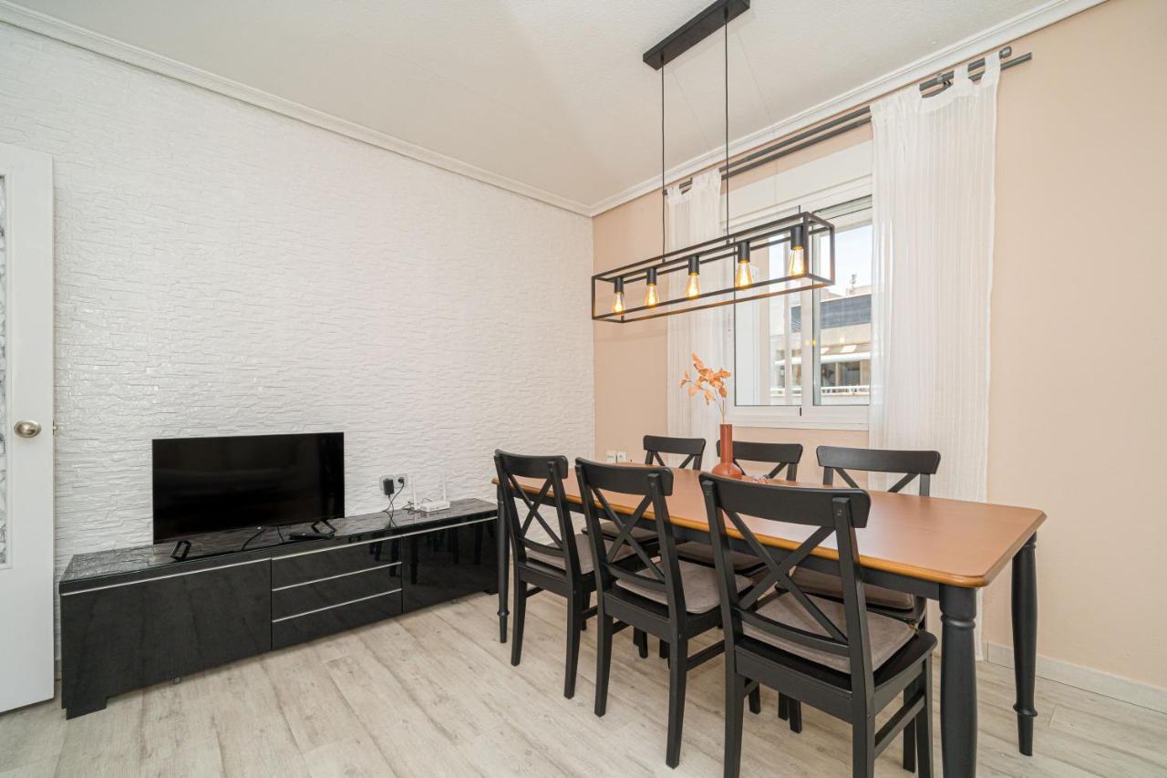 Casa Terra: Apartment 50 Meters From The Beach 托雷维耶哈 外观 照片