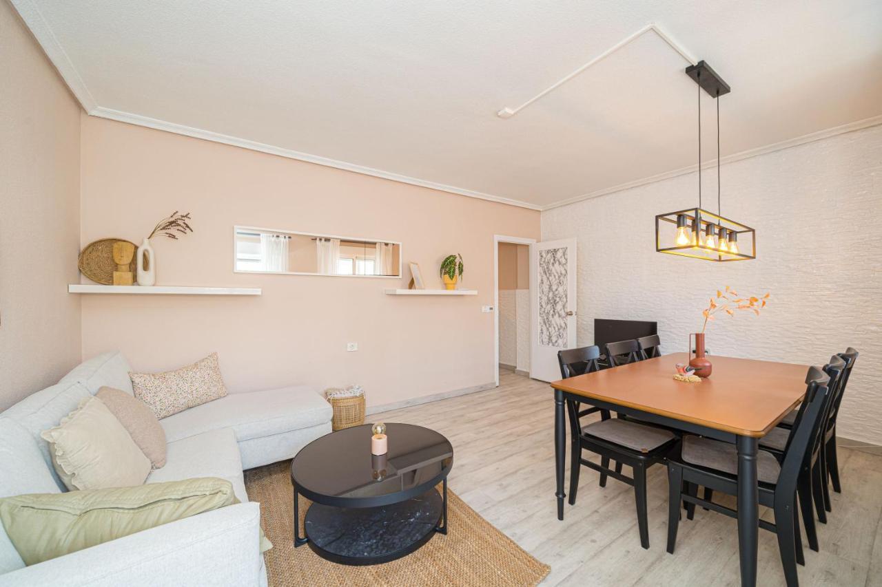 Casa Terra: Apartment 50 Meters From The Beach 托雷维耶哈 外观 照片